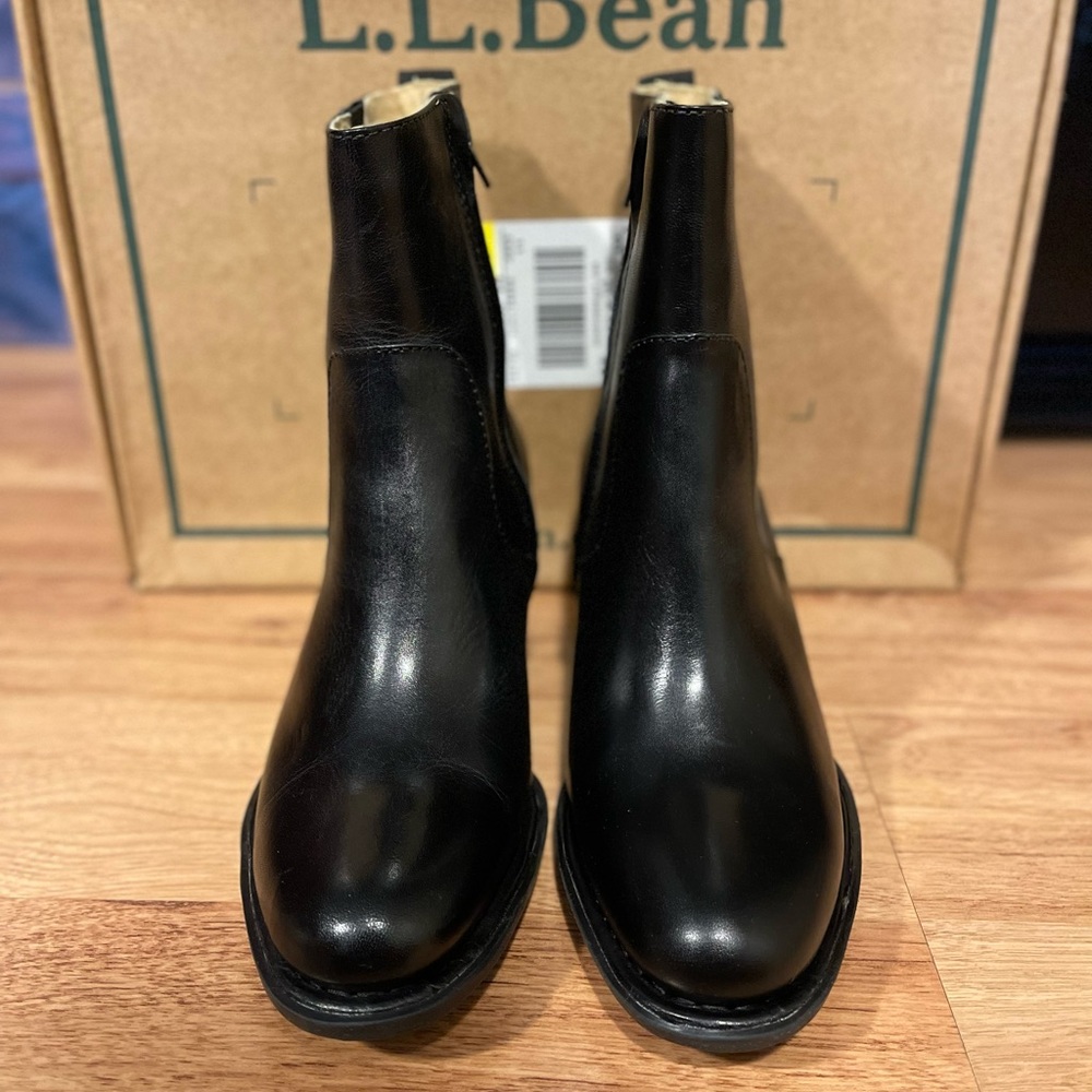 LL Bean Black Deerfield Mid Boots (Size 7.5)